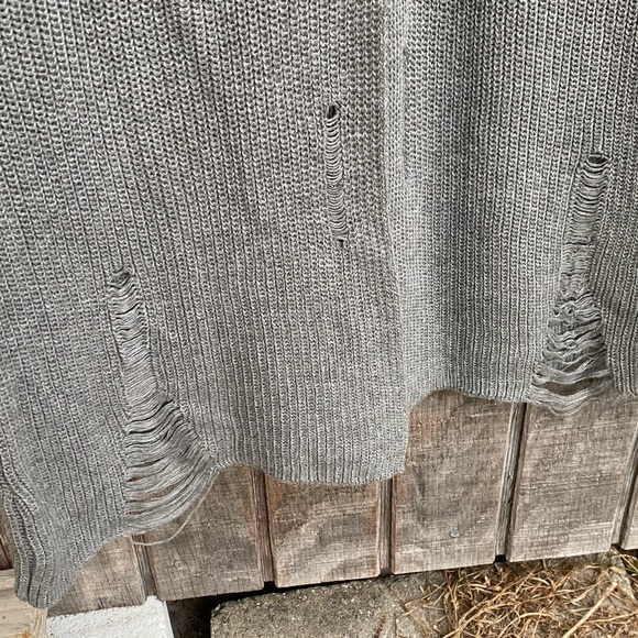 Modx knitted long sleeve distressed sweater dress - Picture 14 of 16